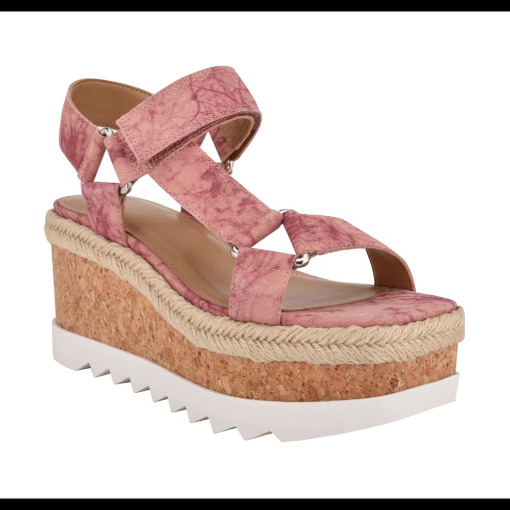 MARC FISHER LTD GYLIAN PINK TIE DYE PLATFORM WEDGE SANDAL